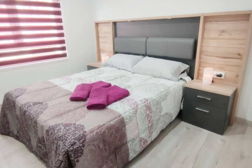 Apartmán - Lujo - Parking, Maquina Arcade, Wifi Y Netflix Oviedo Exteriér fotografie
